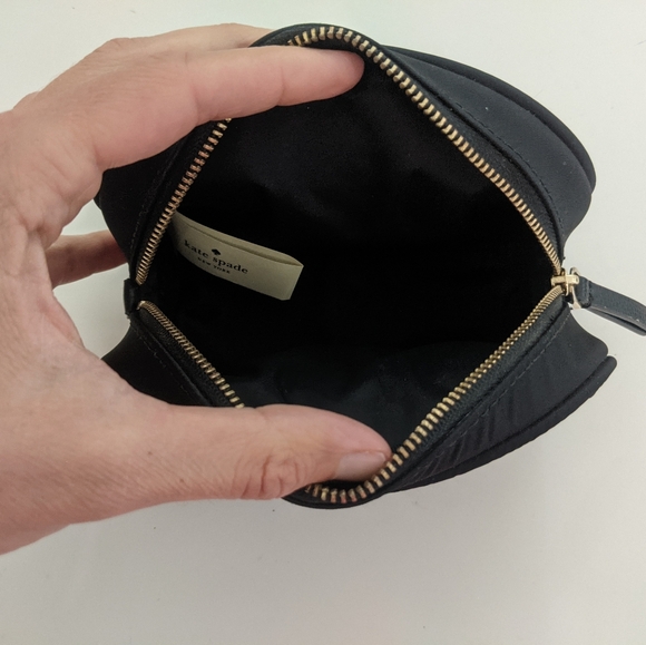 EUC! Kate Spade New York Black Dome Cosmetic Case - Picture 3 of 12
